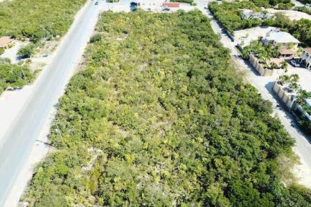 Leeward Highway Commercial Property - Long Bay, Long Bay Hills, Providenciales, איי טרקס וקייקוס