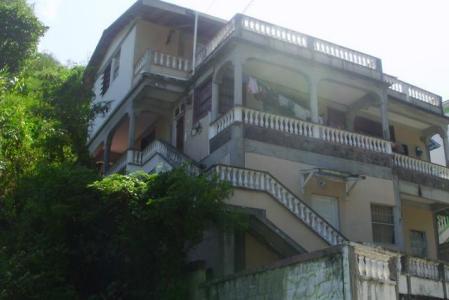 Three Apt Building Complex in Canefield, Saint George, ドミニカ国