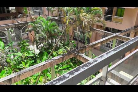 Centre d echange, POINTE A PITRE - Res. R. Nithila, Mairie, Pointe-à-pitre 97110, グアドループ