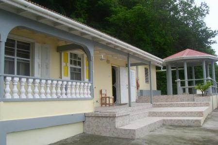 Gallet, 2 Bedroom & Studio Apts-Gallette by the Sea, Saint Mark, Dominica