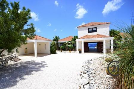 Rif St.Marie Ocean Front Villa 63, Coral Estate, 쿠라사우