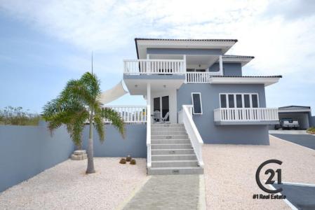 Grote Berg Sea View Villa + Apartment, Willemstad West, Curaçao