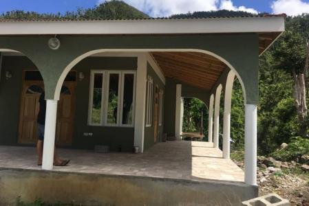 3 besroom, 2 bath Point Michel, Saint Luke, Dominica