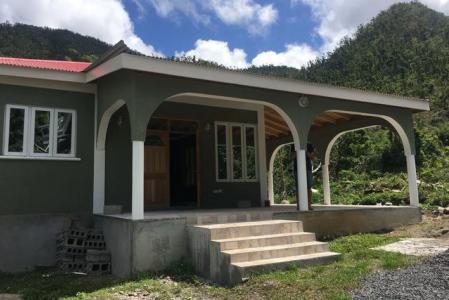 3 besroom, 2 bath Point Michel, Saint Luke, Dominica