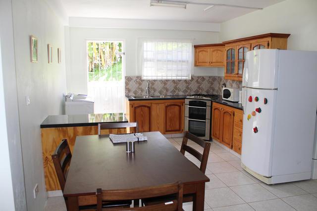 Sorayahs Apartment 2 BD, Grand Anse, St.george's West Indies, 그레나다