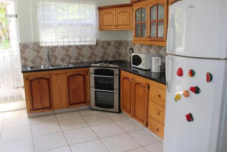 Sorayahs Apartment 2 BD, Grand Anse, St.george's West Indies, 그레나다