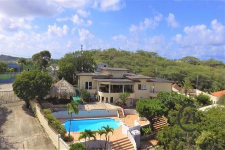 Kintjan Panorama View Villa, Willemstad West, Curaçao