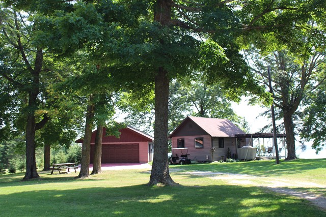 36683 County Road 238, Deer River, Minnesota 56636, USA