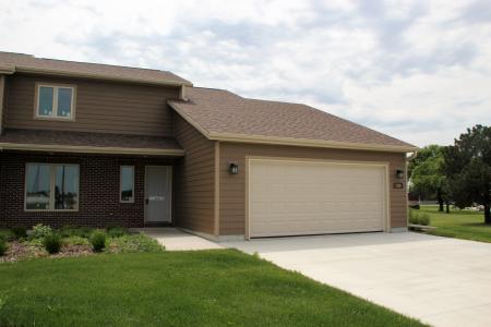 200 Prairie Bluff Drive, Sergeant Bluff, Iowa 51054, HOA KỲ