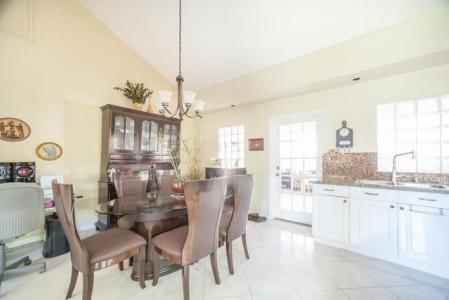65, Hopefield Drive, Savannah Home And 2 Apartments, Savannah / Newlands, Grand Cayman, ケイマン諸島