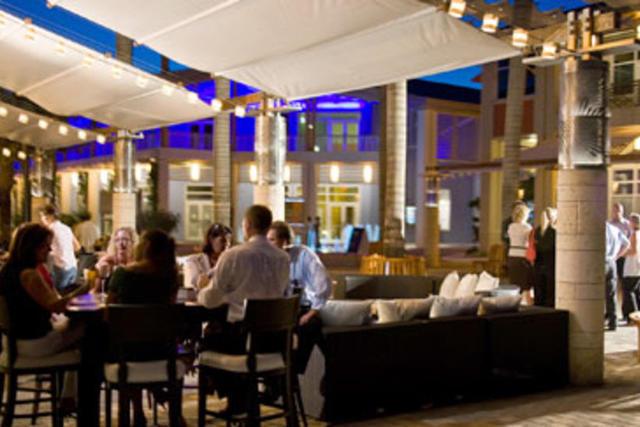 The Terraces at Camana Bay, Seven Mile Beach, Grand Cayman, Islas Caimán