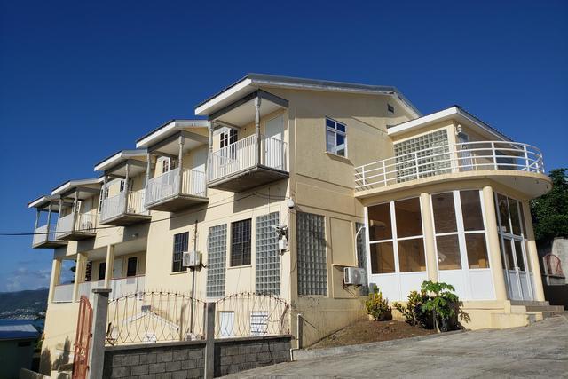 24 862 sq ft of land with building thereon, Saint Paul, Dominique