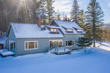 833  Grow Rd, Johnson, 佛蒙特州 05656, 美國