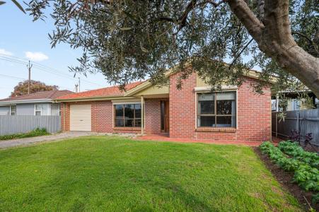14 Seaview Street, Aldinga Beach, SA 5173, Australia
