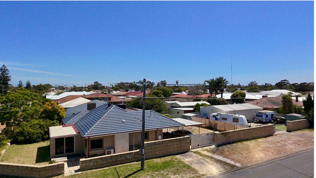 63 King Road, East Bunbury, WA 6230, Australia