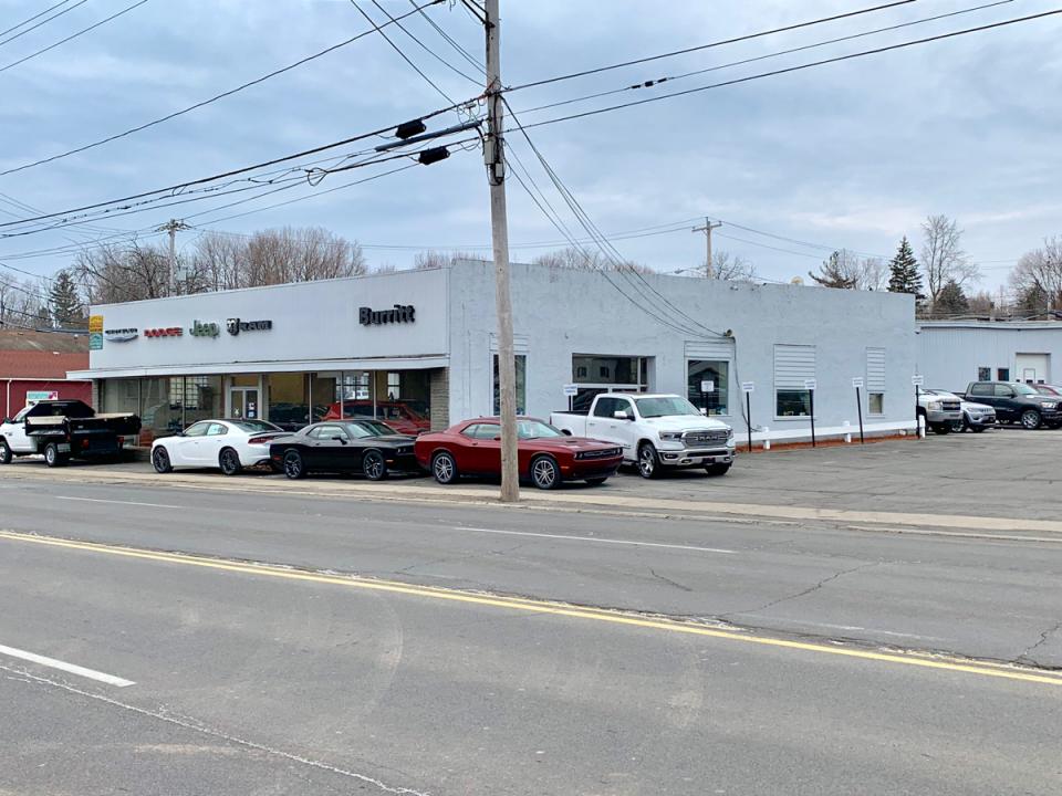 420 W 1st, Oswego, ניו יורק 13126, ארצות הברית של אמריקה