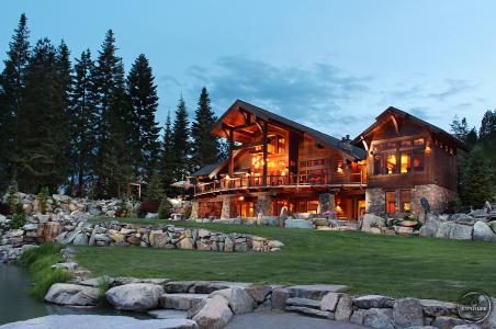 399 Larch Street, Priest River, Idaho 83856, USA