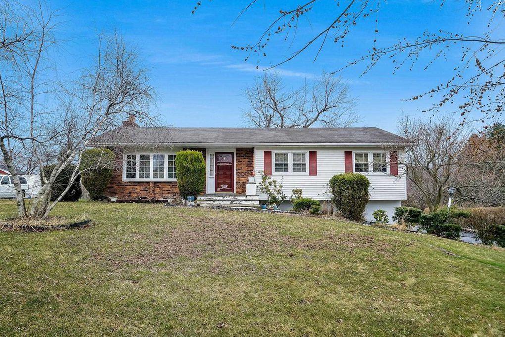 46 Salem Rd, Fishkill, New York 12524