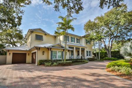 4716 Laurel Rd W, Tampa, Florida 33629, USA