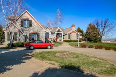 4500 Stoneridge Pt, Sioux City, アイオワ 51106, アメリカ合衆国