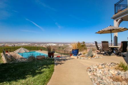 4500 Stoneridge Pt, Sioux City, アイオワ 51106, アメリカ合衆国