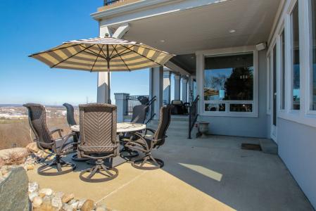 4500 Stoneridge Pt, Sioux City, アイオワ 51106, アメリカ合衆国