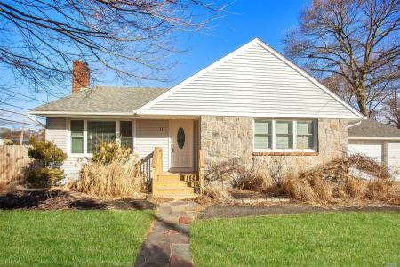 111 W 1st St, Ronkonkoma, NY 11779, USA