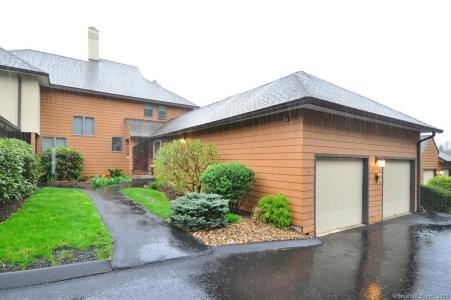 4 Wyndcliffe Park 4, Bloomfield, Connecticut 06002, USA