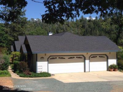 19879 Silver Leaf Dr, Grass Valley, Californie 95949, États-Unis