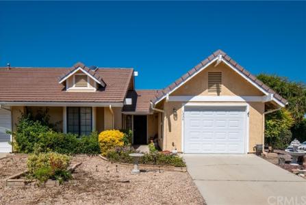 1334  Yorktown Cir, San Jacinto, קליפורניה 92583, ארצות הברית של אמריקה 