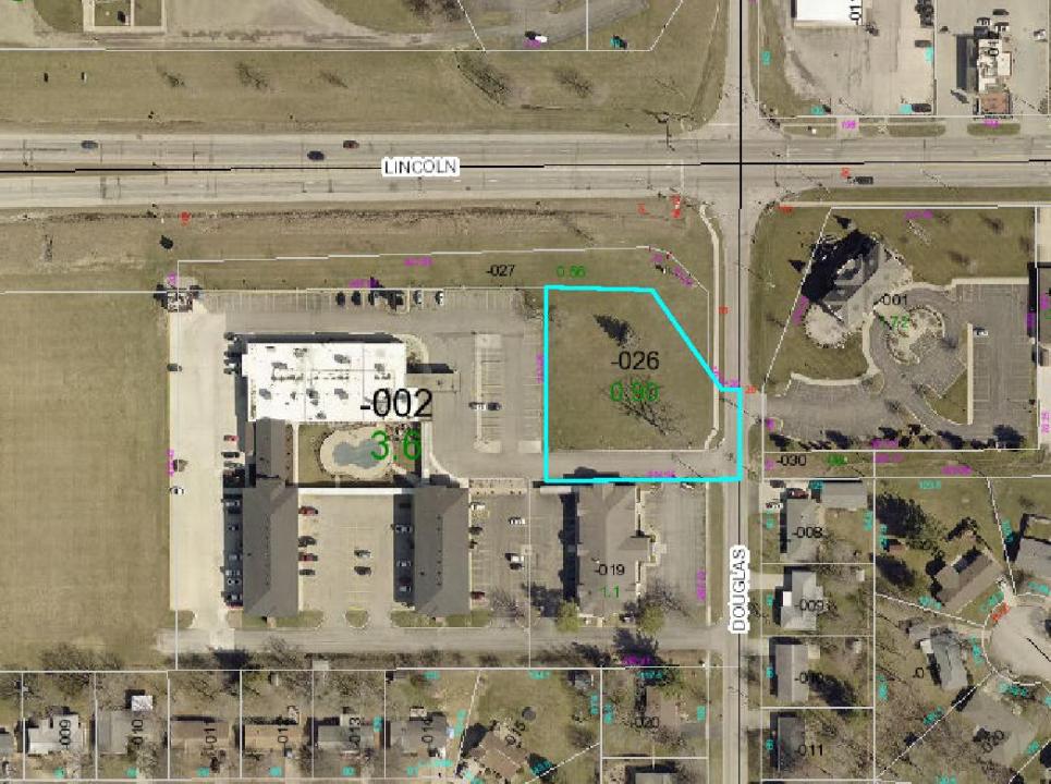 Rt. 16 & Douglas, Charleston, Illinois 61920, États-Unis