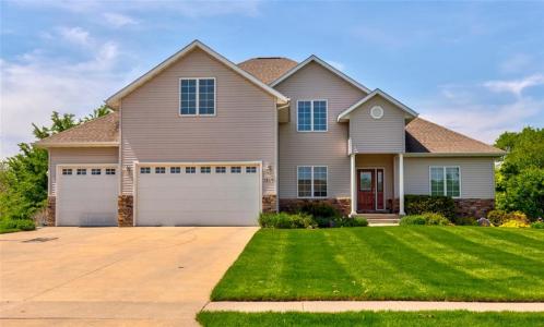 1113 Sand Cherry Lane, Huxley, Iowa 50124, Stati Uniti