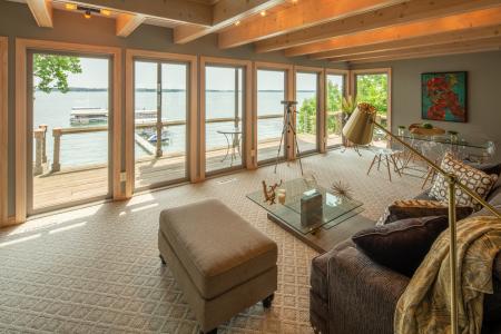 2401 N Shore Dr, Clear Lake, アイオワ 50401, アメリカ合衆国