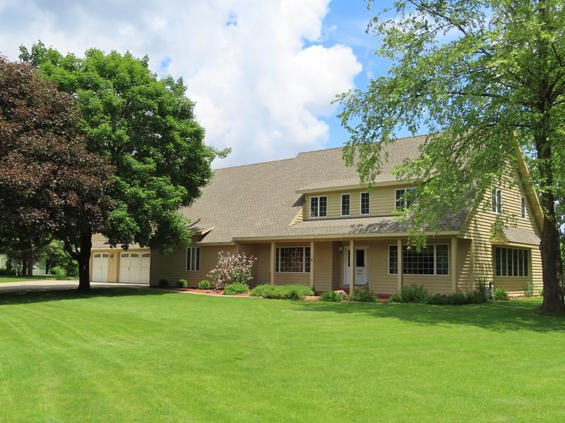 6 Cairnbrae Hills, Mason City, Iowa 50401, États-Unis