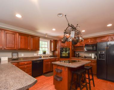 130 Carousel Lane, Stokesdale, 北卡罗来纳州 27357, 美国