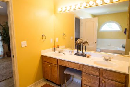 745 Saint Elias Lane, Lexington, Kentucky 40515, Stati Uniti