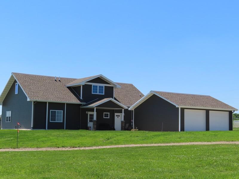 2508 S 32nd St, Clear Lake, Iowa 50428, Estados Unidos