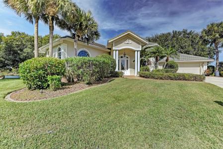 13700 Lake Point Court, Port Charlotte, Флорида 33953, Соединенные Штаты