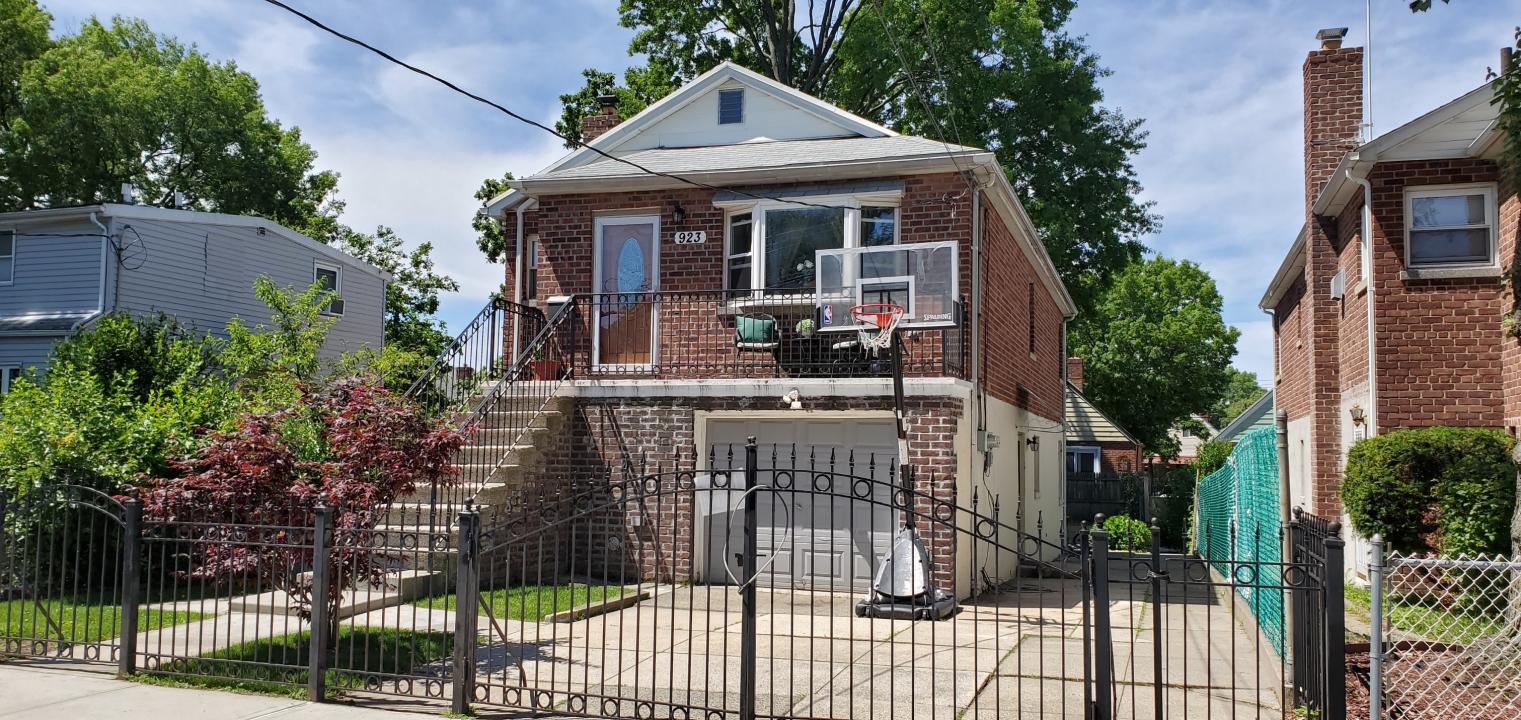 923 swinton ave, Bronx, ニューヨーク 10465, アメリカ合衆国