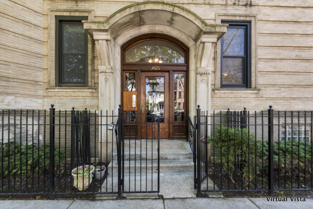 1625 W Sunnyside Ave Unit 3, Chicago, 伊利诺斯州 60640, 美国