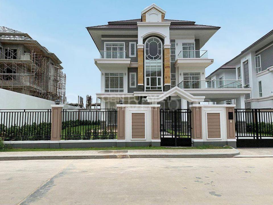 Nirouth, Chbar Ampov, Phnom Penh, Cambogia