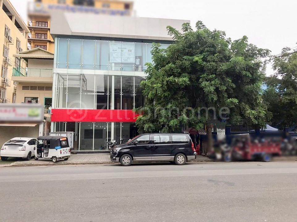 Boeng Kak Ti Pir, Tuol Kouk, Phnom Penh, Camboja