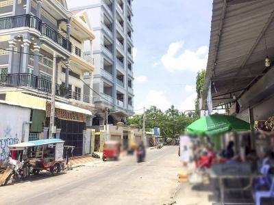 Tumnob Tuek, Boeng Keng Kang, Phnom Penh, Cambodia