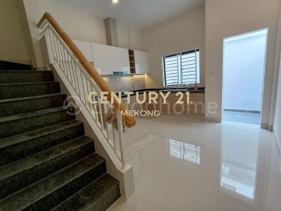 Nirouth, Chbar Ampov, Phnom Penh, Kamboçya