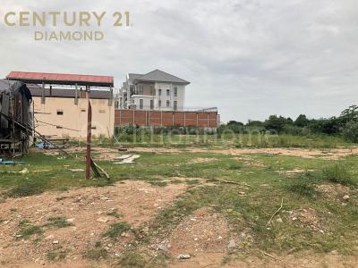 Nirouth, Chbar Ampov, Phnom Penh, Cambogia