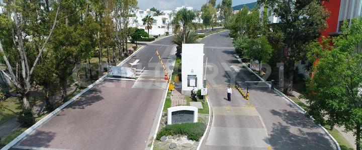Cascada de Agua Azul Lote 63 Manzana 56, Querétaro, Querétaro 76226, Mexico