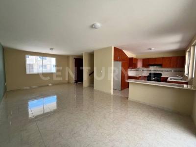 Avenida del Ferrocarril 1-A Casa 66, San Juan Del Río, Querétaro 76803, Messico