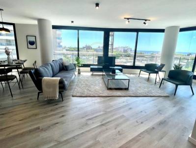 Av. Rivera 4237, Buceo, Montevideo, Uruguay