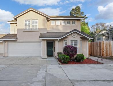 2450 Inglewood Drive, Lodi, California 95242, USA