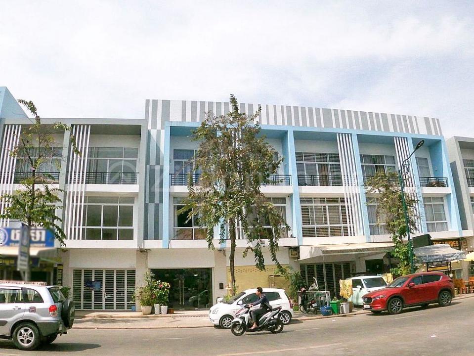 Nirouth, Chbar Ampov, Phnom Penh, Camboja